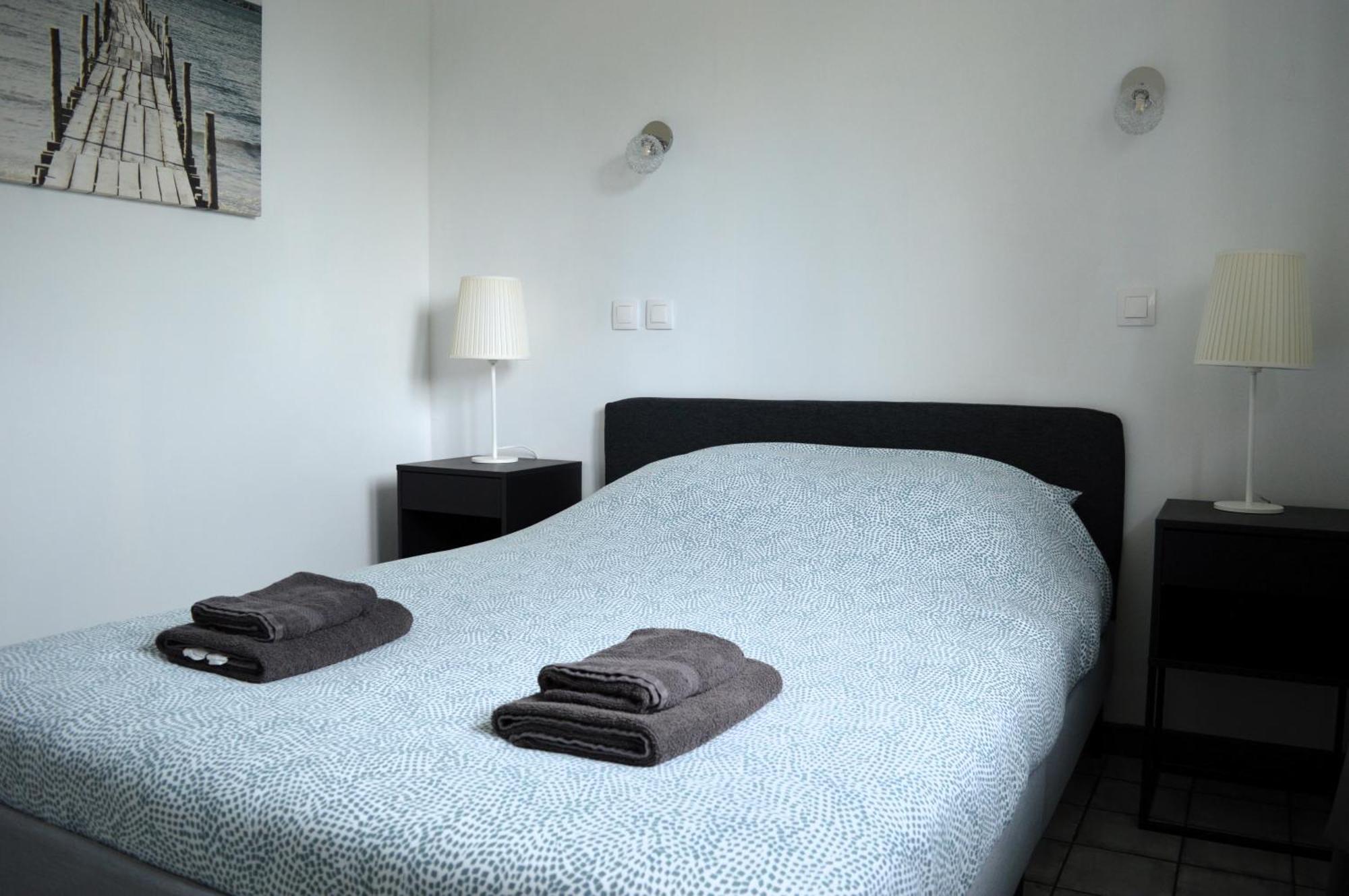 Holiday home La Petite Marie-b, Terrasse, Plages A 250m *